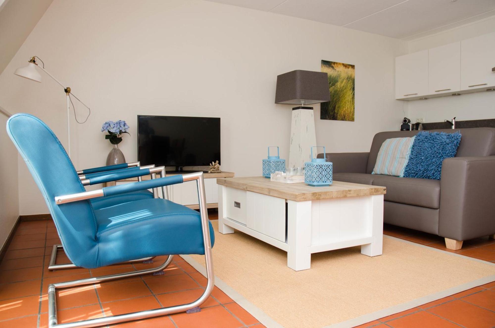 Hotel Graaf Bernstorff Schiermonnikoog Habitación foto
